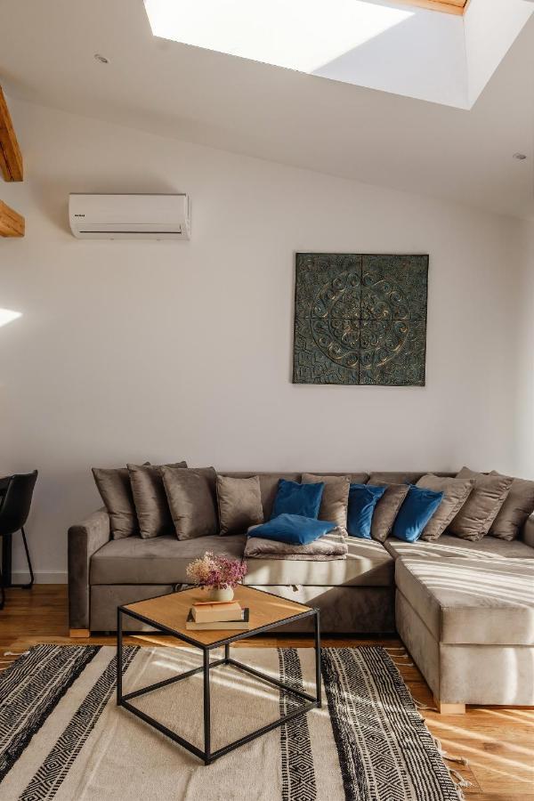 Apartament Ornak 5 *